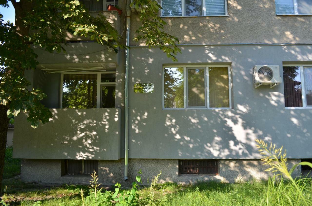 Luxury Apartment Near Varna, Located In Targovishte エクステリア 写真