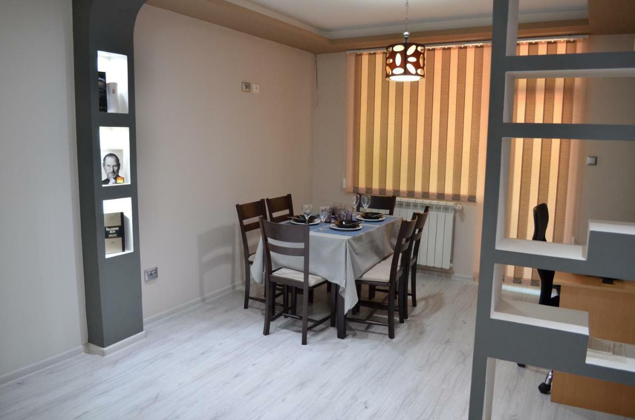 Luxury Apartment Near Varna, Located In Targovishte エクステリア 写真